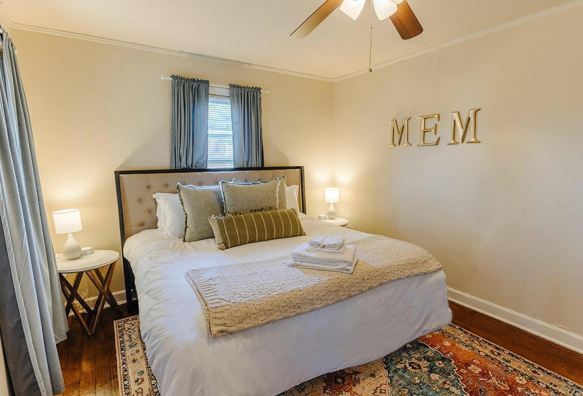 Villa Historic Revival King Bed Liberty Bowl Memphis 893 Exterior foto